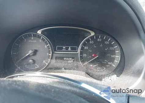 2015 Nissan Altima 2.5 S z USA, uszkodzony, nr VIN 1N4AL3AP1FC223069